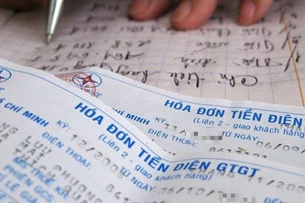 Tiền điện gộp 2 tháng làm một, người dân có bị thiệt thòi?-1