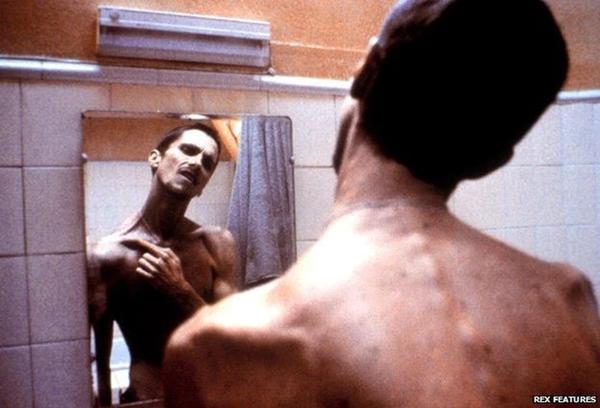 Diễn viên gây sốc khi đóng phim bằng cả tính mạng-12