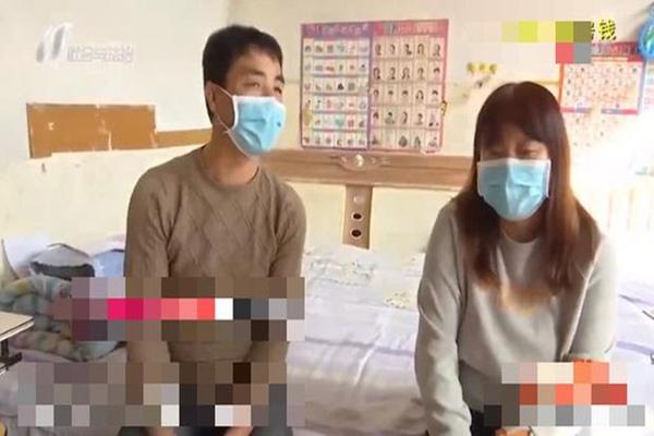 Nghi vợ lấy tiền mang cho chị gái sửa nhà, chồng lén lút làm một việc khiến cả hai suýt ly hôn-1