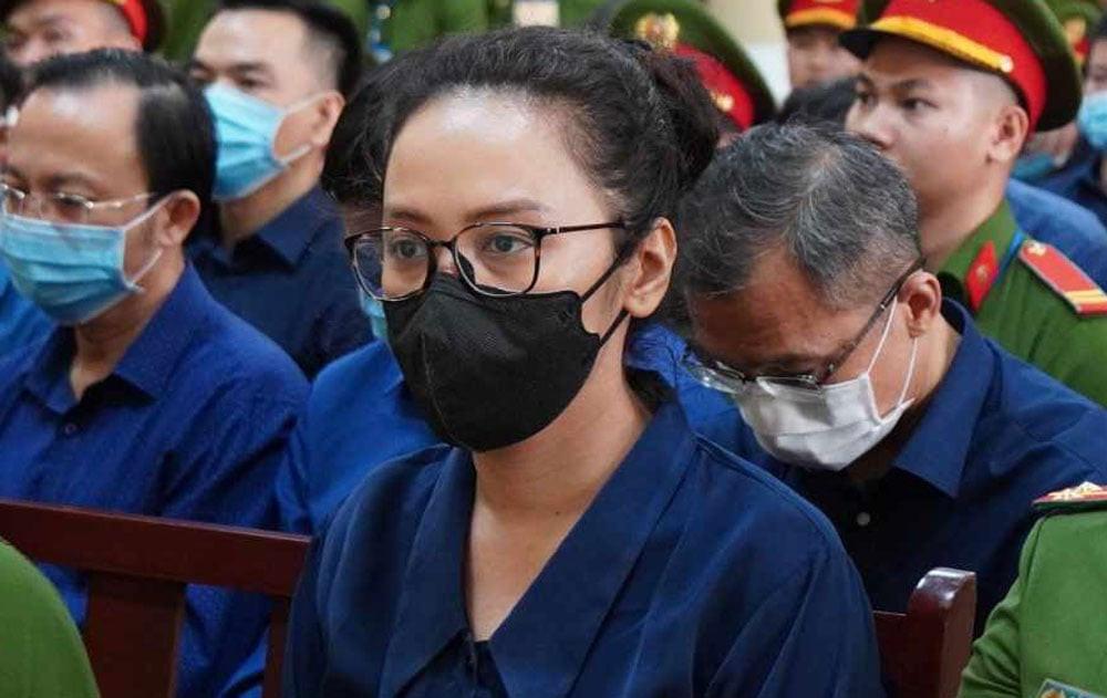 Bị cáo Trương Mỹ Lan nói đủ sức khỏe tham gia phiên tòa-4