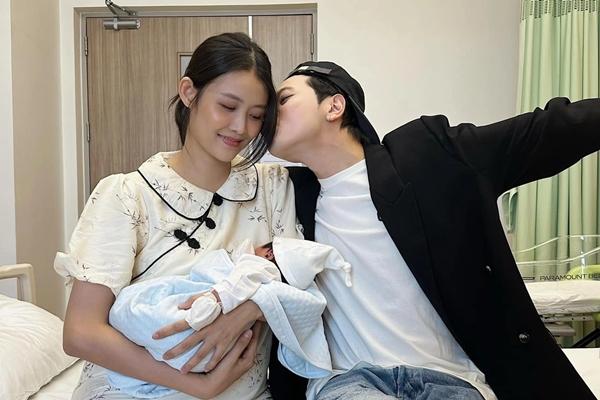 Trương Mỹ Nhân yêu bạn trai kém tuổi: Đã có 2 con chung, chưa đám cưới vì lý do này-6