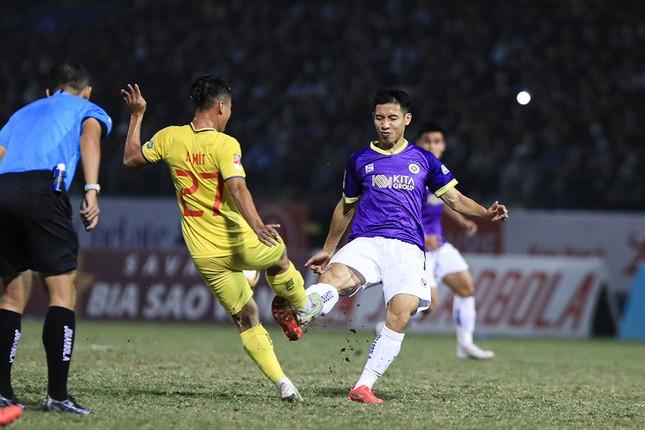 Sự thật đằng sau phát biểu gây sốc của HLV Hà Nội FC về Đỗ Hùng Dũng-1