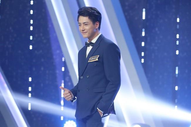 Hot boy phố Minh Khai của Người Ấy Là Ai bất ngờ tuyên bố chia tay vợ-1