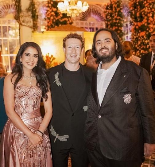 Có gì trong chiếc đồng hồ hơn 1 triệu USD khiến Mark Zuckerberg thích thú-1