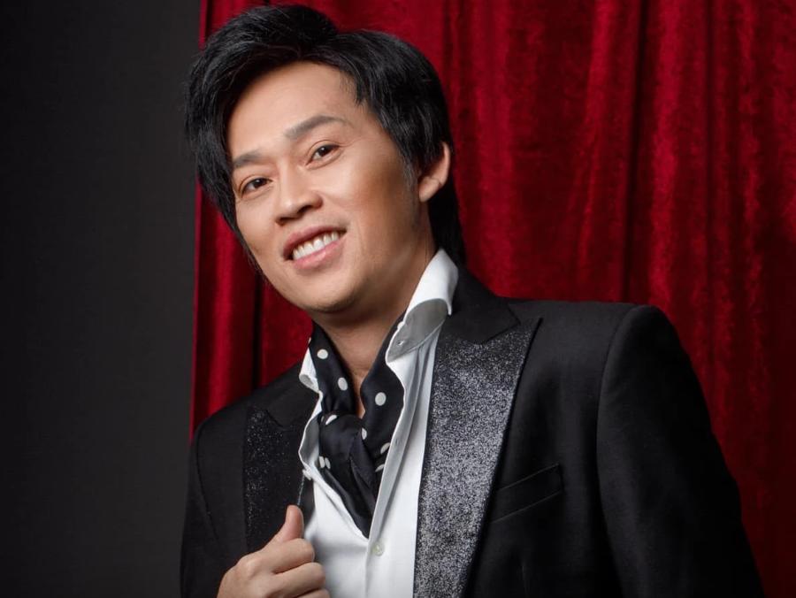 Danh hài Hoài Linh hậu lùm xùm từ thiện: Sống kín tiếng ở tuổi 55, học bồi dưỡng nghề đạo diễn sân khấu-1