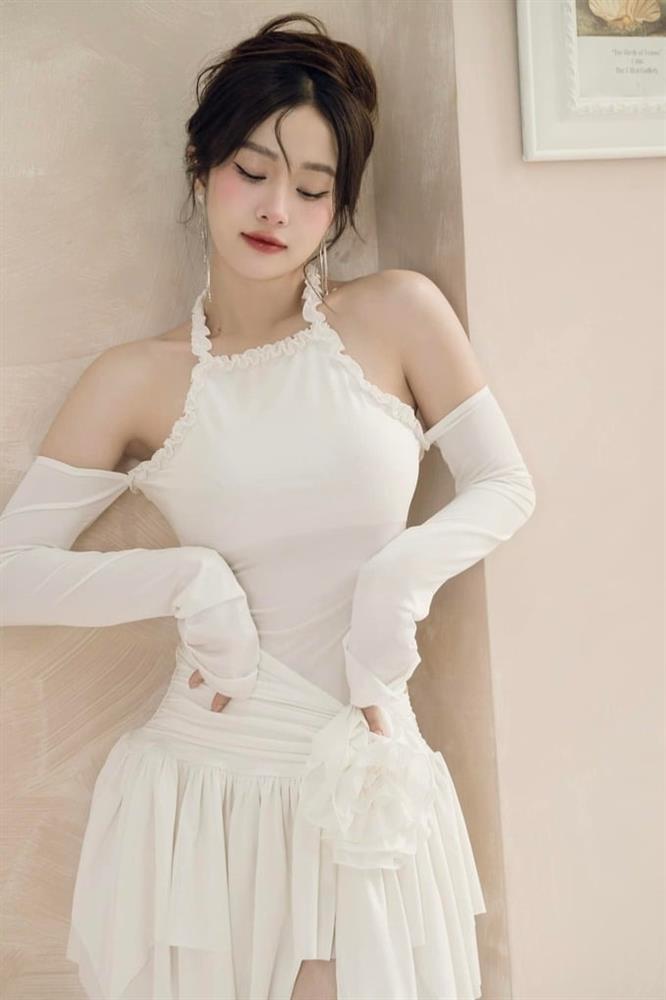 Học Sao Việt các kiểu tóc nhìn góc nào cũng xinh đỉnh-1