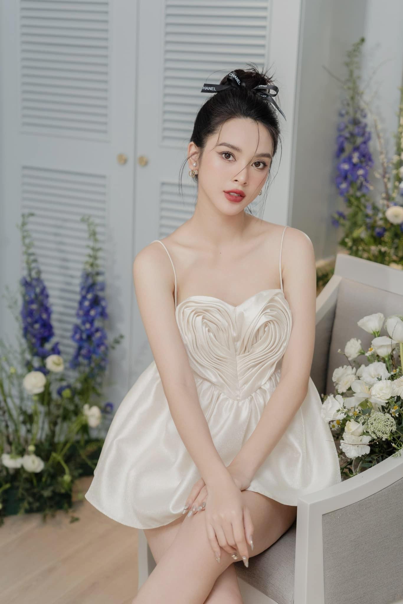 Phú bà phim Việt giờ vàng Quỳnh Lương flex biệt thự tự decor, khiến dân tình phải xuýt xoa-1