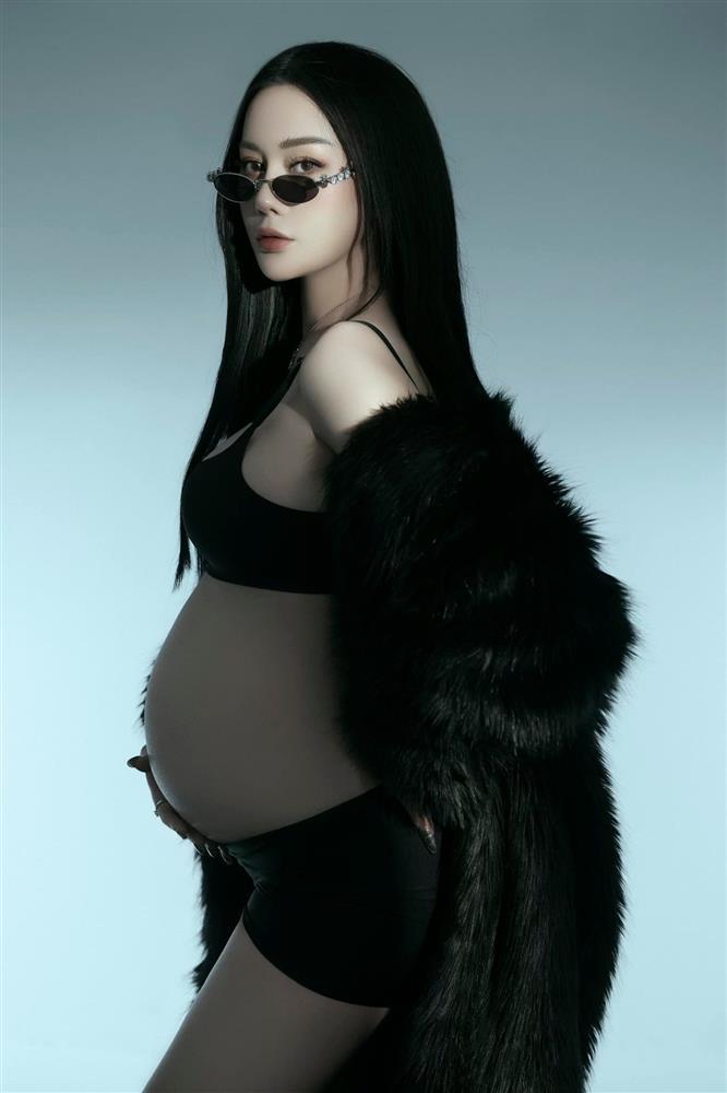 Quỳnh Búp Bê nặng 70kg vẫn tự tin khoe vẻ đẹp hấp dẫn, Shark Bình ngày càng mê-1