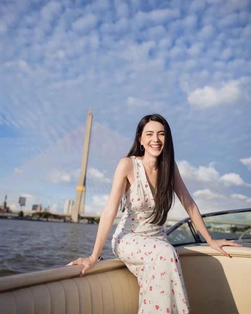 Thời trang diện váy xinh tươi, ăn ảnh của Mai Davika-5