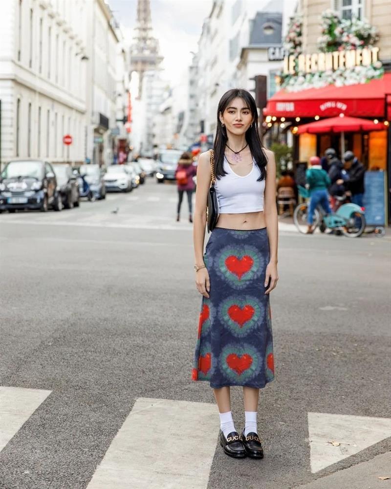 Thời trang diện váy xinh tươi, ăn ảnh của Mai Davika-10