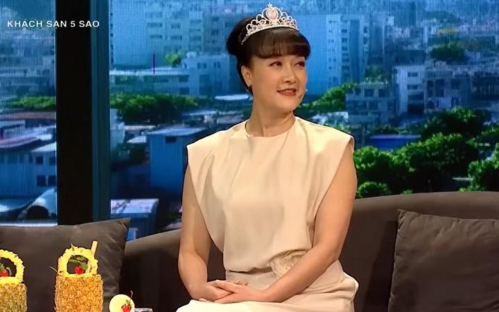 Vân Dung: Nhắc tới việc đi thi Hoa hậu là tôi xấu hổ-2