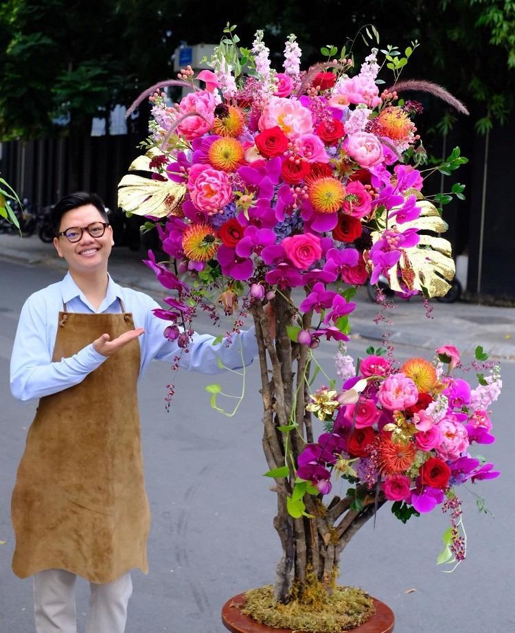 Chiêm ngưỡng lẵng hoa giá 50 triệu đồng của đại gia mua tặng vợ ngày 8/3-2
