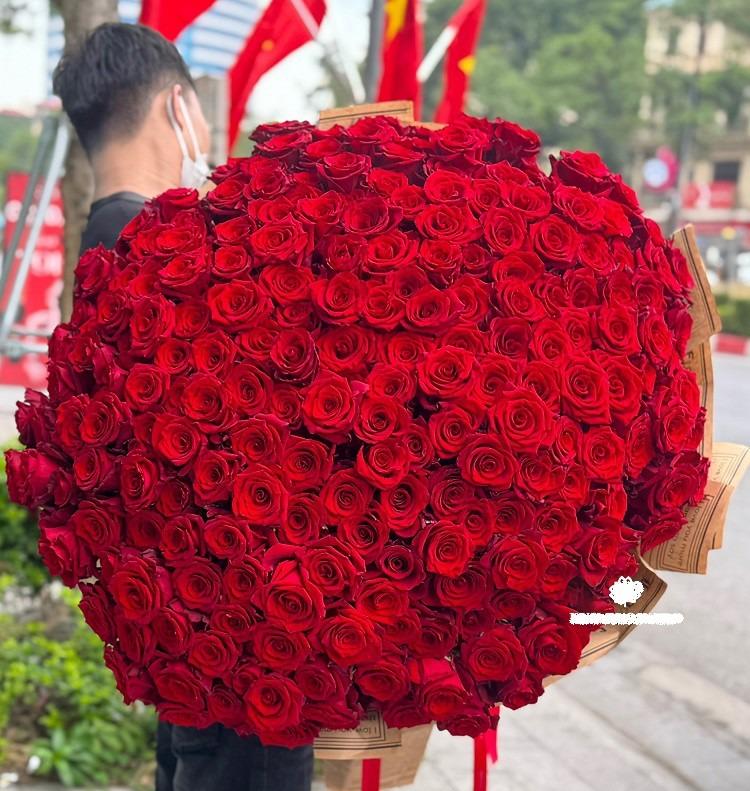 Chiêm ngưỡng lẵng hoa giá 50 triệu đồng của đại gia mua tặng vợ ngày 8/3-6