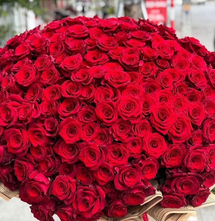 Chiêm ngưỡng lẵng hoa giá 50 triệu đồng của đại gia mua tặng vợ ngày 8/3-7