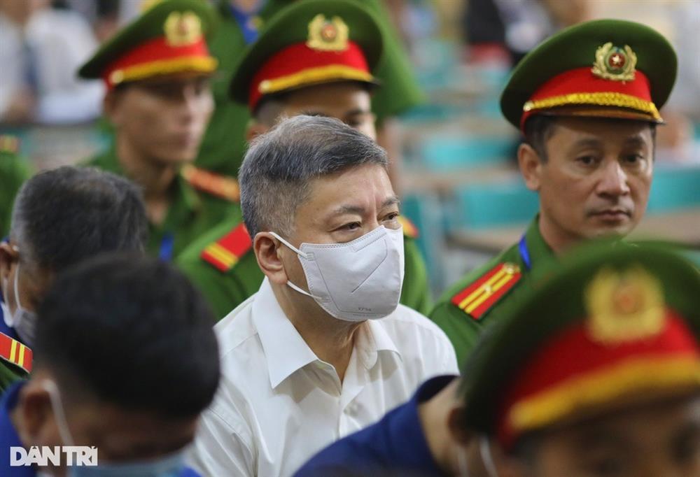 Chồng của Trương Mỹ Lan muốn con gái giúp bị cáo thu hồi nợ-1