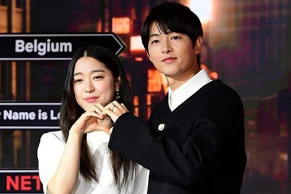 Song Joong Ki bị chê diễn xuất thiếu cảm xúc, phim vẫn đạt tỉ suất ấn tượng-4