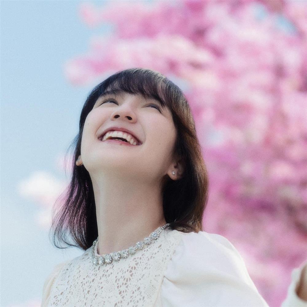 Nhan sắc bạn gái Sơn Tùng M-TP-4