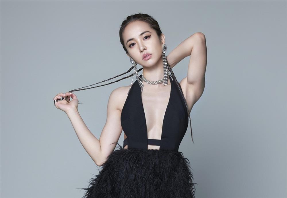 Nữ thần Đài Loan nặng 40kg trong nhiều năm nhờ uống gần 3 lít nước/ngày và ngủ nhiều-2