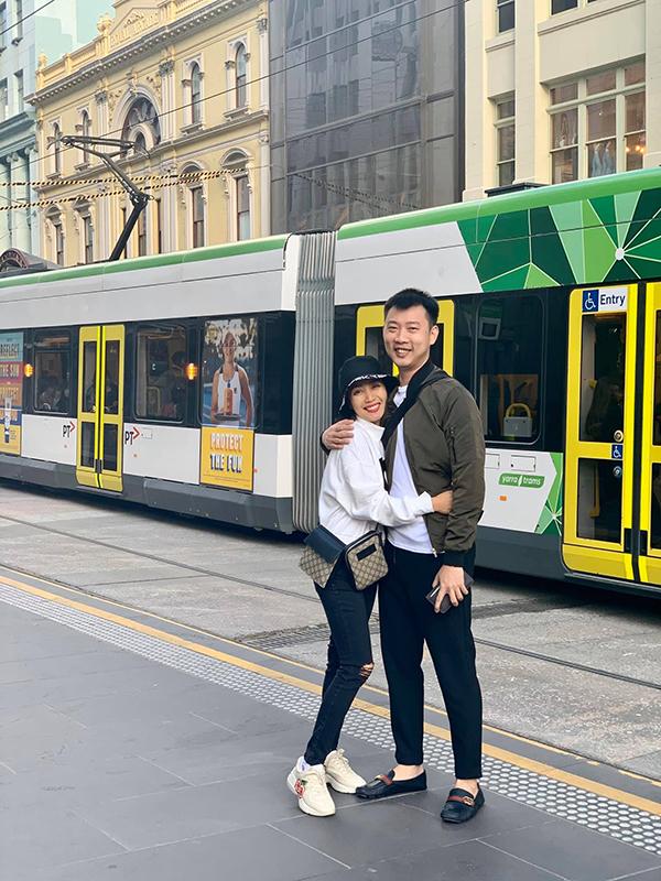 Đời thực mỹ nhân Việt theo chồng sang nước ngoài định cư: Ốc Thanh Vân vừa nhận danh hiệu NSƯT, vẫn quyết định tạm dừng showbiz-4