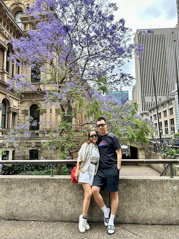 Đời thực mỹ nhân Việt theo chồng sang nước ngoài định cư: Ốc Thanh Vân vừa nhận danh hiệu NSƯT, vẫn quyết định tạm dừng showbiz-8