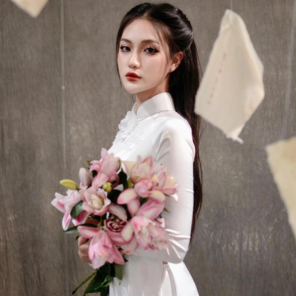 3 nữ sinh Ngoại giao từng có cơ hội gặp mặt nguyên thủ quốc gia giờ ra sao?-10