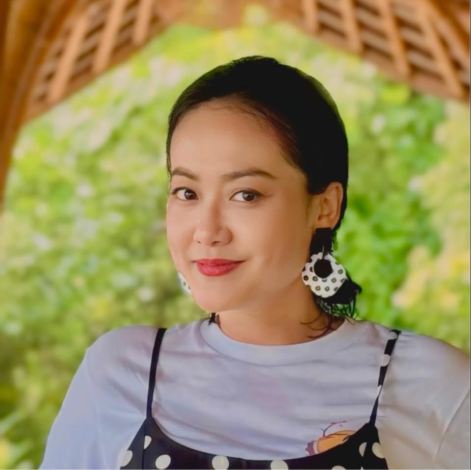 Ngày 8/3 của dàn sao Việt: NS Thanh Điền ôn lại kỷ niệm bên vợ quá cố, Cẩm Ly làm thơ chúc mừng-8