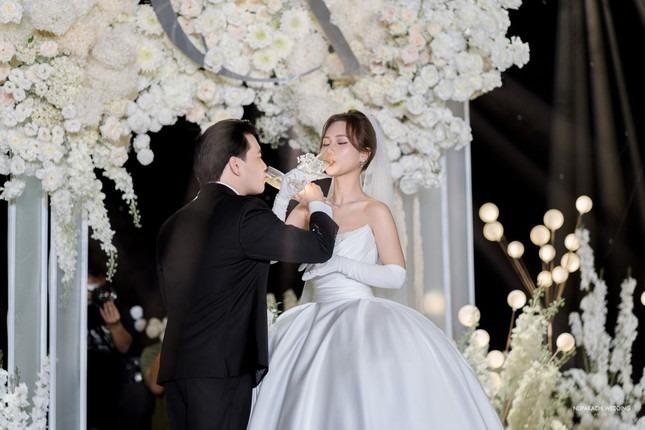 Dàn sao dự tiệc cưới diễn viên Ngọc Anh Phố trong làng-3