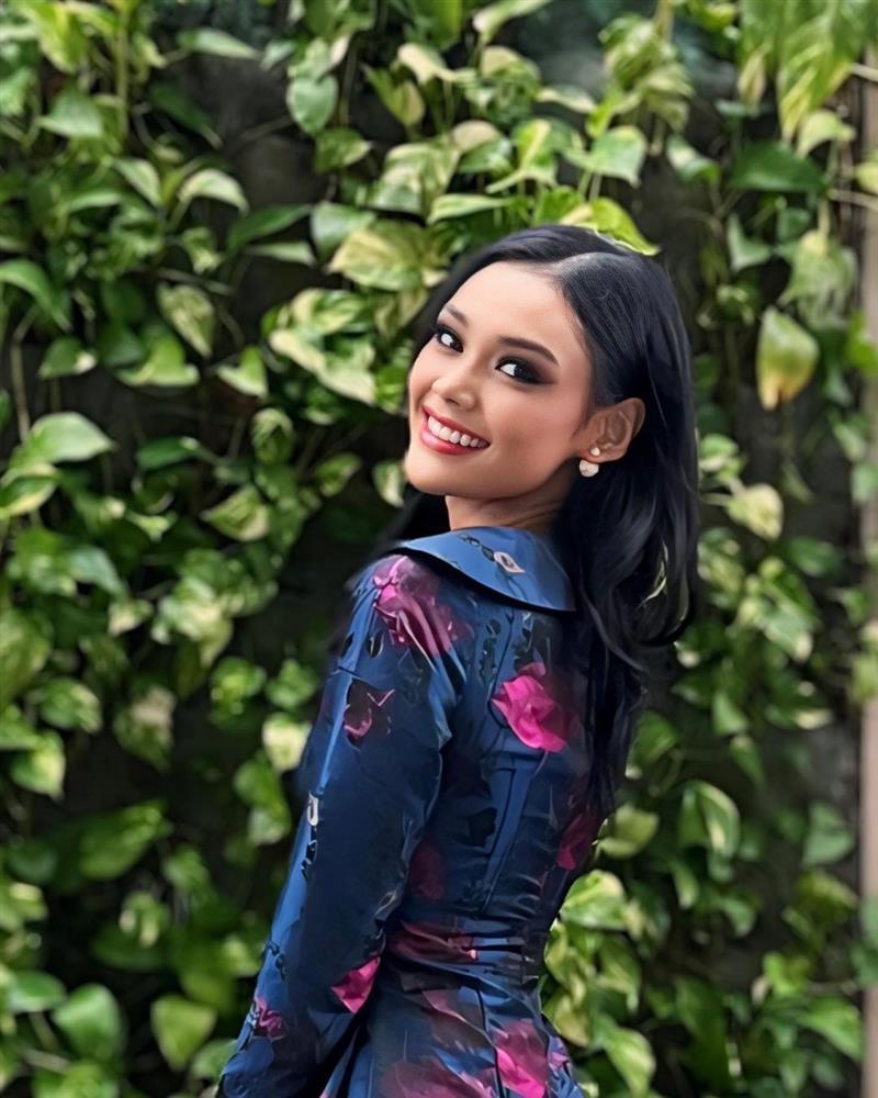 Người đẹp 20 tuổi đăng quang Hoa hậu Indonesia 2024-17