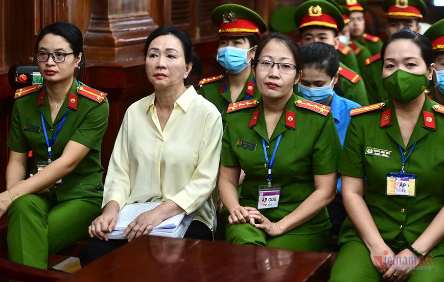 Tiếng khóc giữa tòa vì dính ‘đạn bọc đường’ triệu USD của bà Trương Mỹ Lan-3