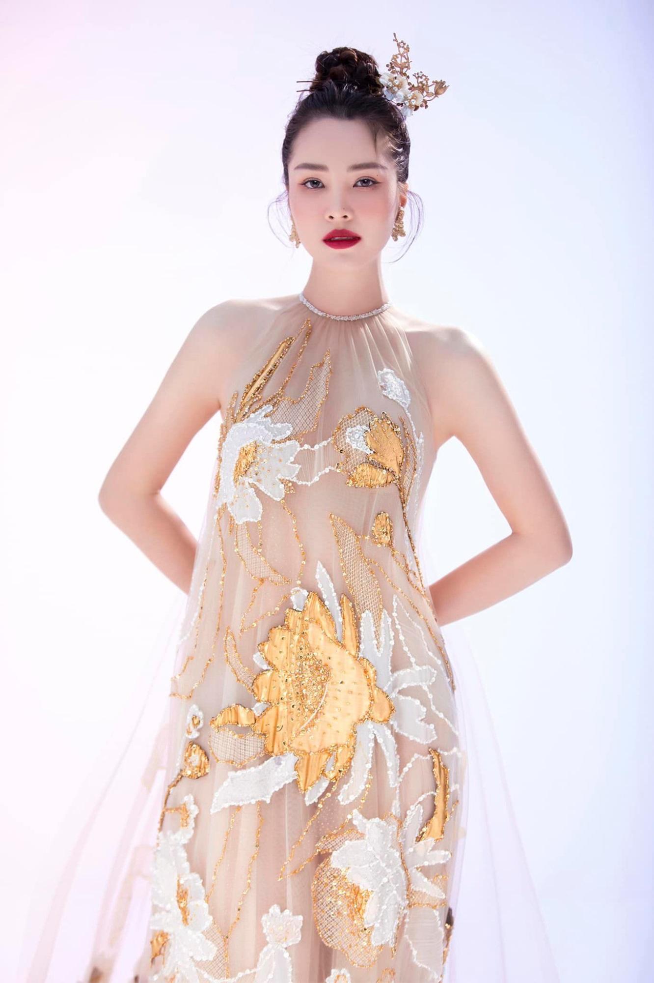 Nhan sắc cực phẩm Á hậu Thụy Vân, nữ MC sành điệu bậc nhất VTV, từng suýt chạm vương miện hoa hậu-9