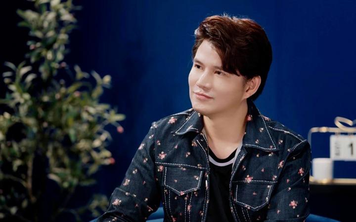 Nam MC vượt mặt Trấn Thành tại Mai Vàng lên tiếng khi bị chê mờ nhạt-3