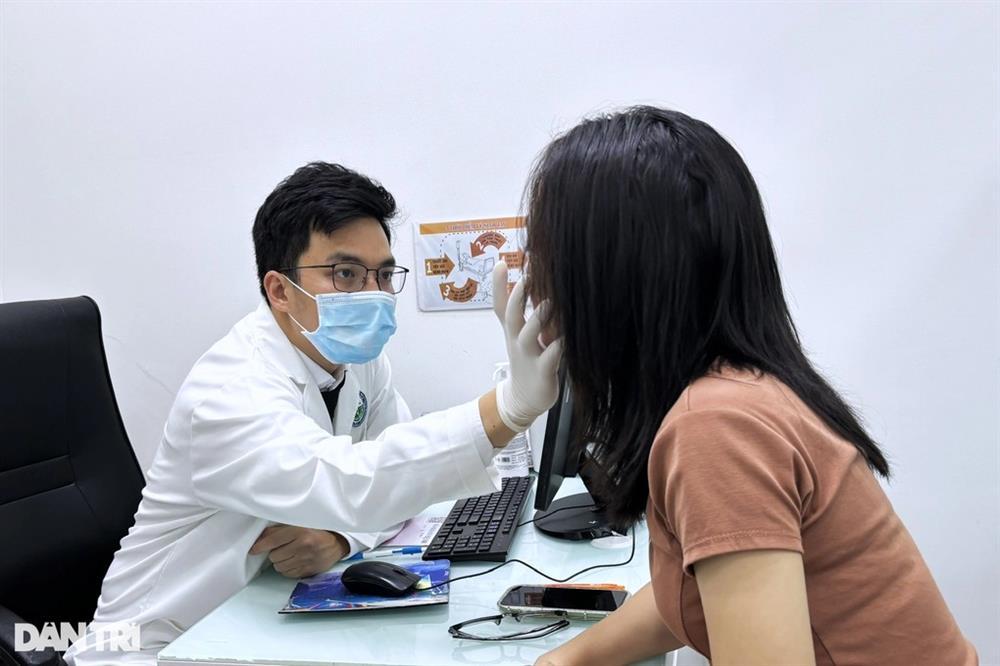 Chị em liều mạng tự lột da làm đẹp: Phá mặt, rỉ dịch nặng vì thuốc rượu-3