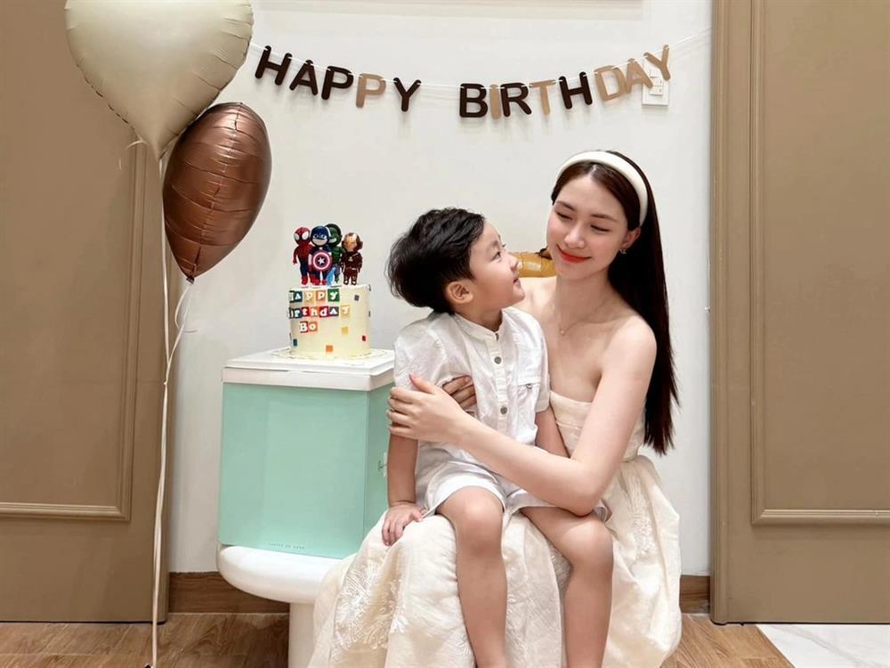 Hòa Minzy trưởng thành sau vấp ngã, sống sang chảnh ở tuổi 29-4