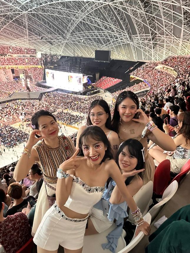 Đu Taylor không lo bị lỗ-1