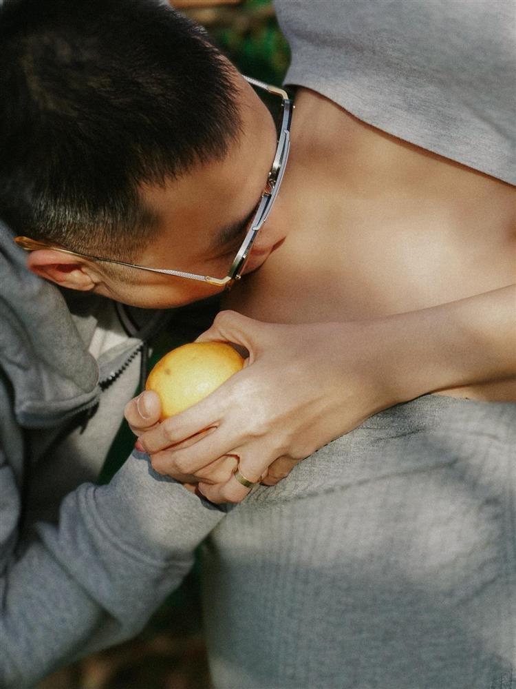 Siêu mẫu Võ Hoàng Yến mang thai con đầu lòng nhờ thụ tinh nhân tạo-3