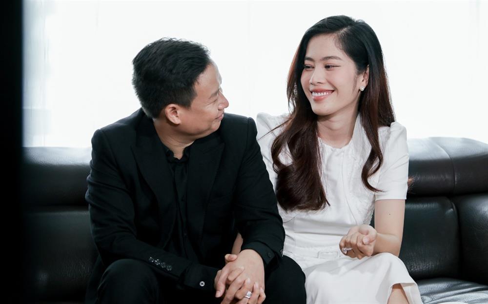 Nam Em ẩn ý đã chia tay chồng sắp cưới, chị gái cũng ngầm xác nhận điều này?-3