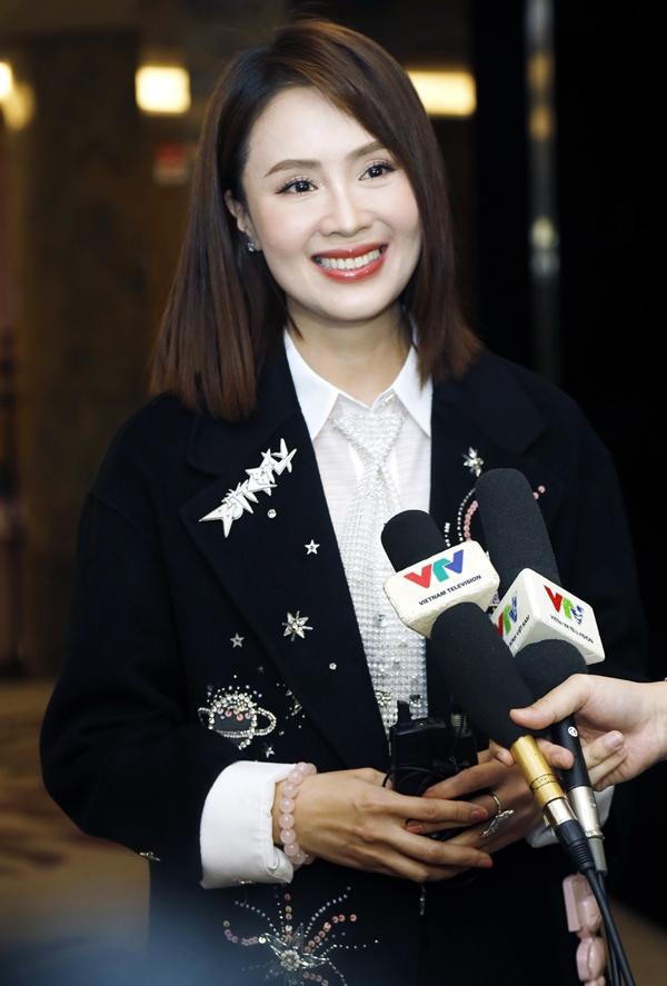 Hồng Diễm vẫn nói không với cảnh nóng, muốn kết hợp với Thanh Sơn nhưng...-2