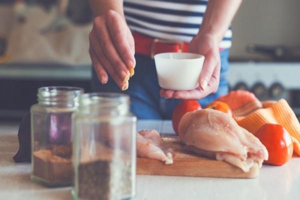 Loại rau gia vị quen thuộc lại là thuốc quý nhiều người không biết-2