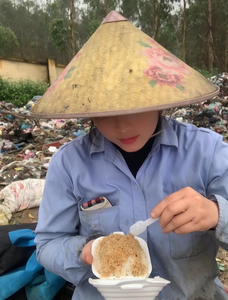 Cô gái tiết lộ lý do chọn nghề đồng nát, chuyện vui những món hời từ... rác-1
