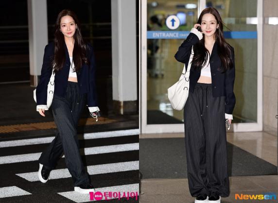 Park Min Young đẹp bất chấp cam thường khi sang Việt Nam du lịch-5