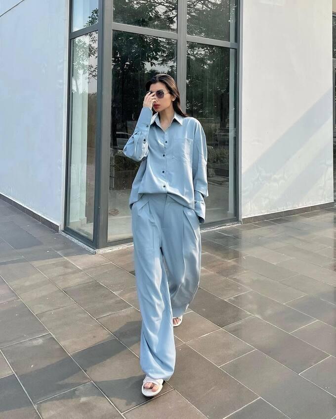 Kiểu quần ống rộng trẻ trung chiếm sóng thị trường thời trang Việt 2024-9