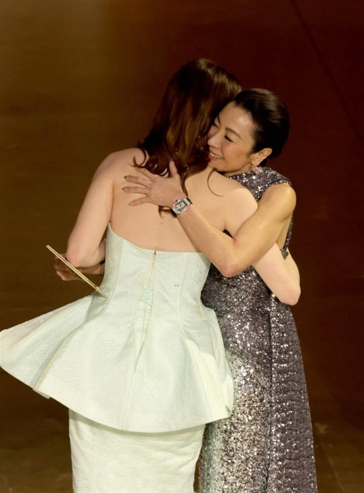 Emma Stone: Từ bạn gái Người nhện đến mỹ nhân có 2 giải Oscar-4