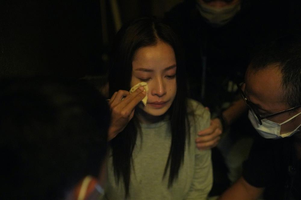 Chi Pu: Tôi làm những thứ khủng khiếp với bản thân, như một đống hỗn độn-2