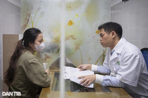 Bác sĩ sản chạy hết công suất vì cơn sốt rồng vàng-3