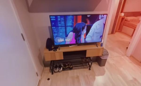 Hoa hậu Thùy Tiên lần đầu hé lộ không gian trong căn hộ ở TP.HCM: Giản dị đến bất ngờ-12