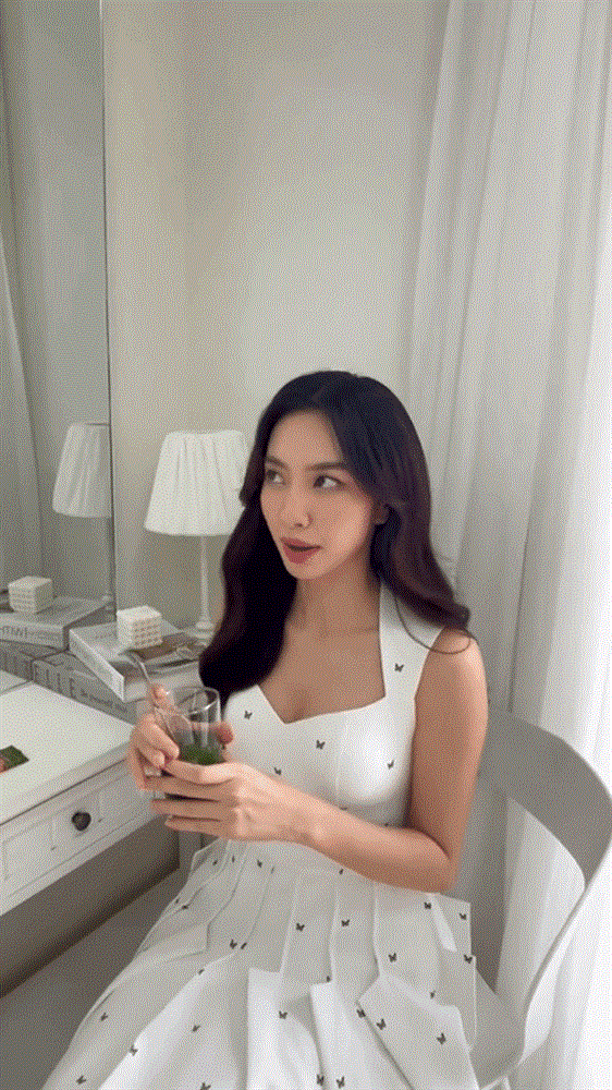 Hoa hậu Thùy Tiên lần đầu hé lộ không gian trong căn hộ ở TP.HCM: Giản dị đến bất ngờ-9