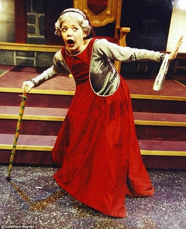 Sự kinh ngạc của Emma Stone ở tuổi 35-2