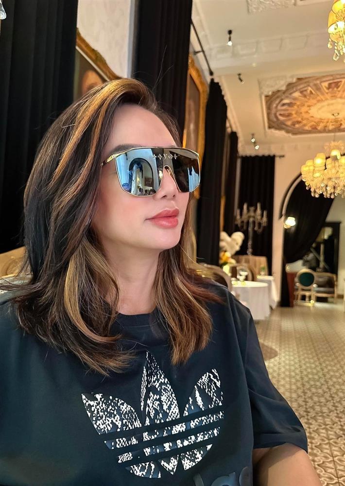 Tượng đài nhan sắc Kim Khánh: Gợi cảm tuổi 57, sống độc thân sau biến cố-8