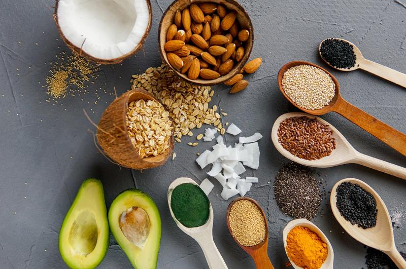 Hành trình giảm cân điên rồ của nữ diễn viên Anne Hathaway: Giảm 11 kg để vào vai người sắp chết-2