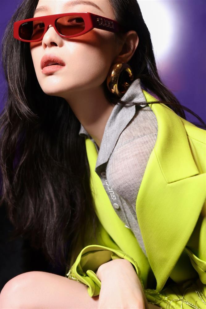 Mỹ nhân sinh ra để dành cho đế chế Gucci, Nghê Ni chiếm trọn spotlight khiến Bạch Lộc lu mờ-1